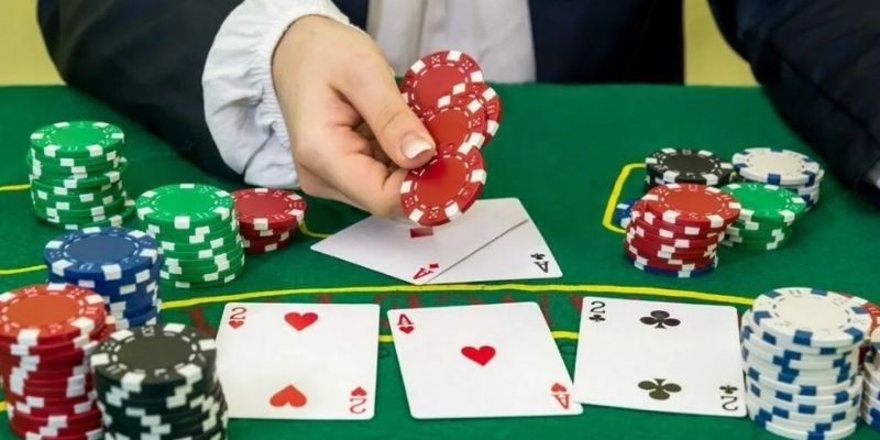 Chi tiết phân tích từng mẹo trong 10 mẹo thắng poker, baccarat